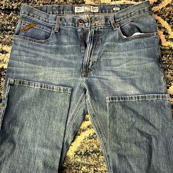 Arita jeans - Picture 1 of 4